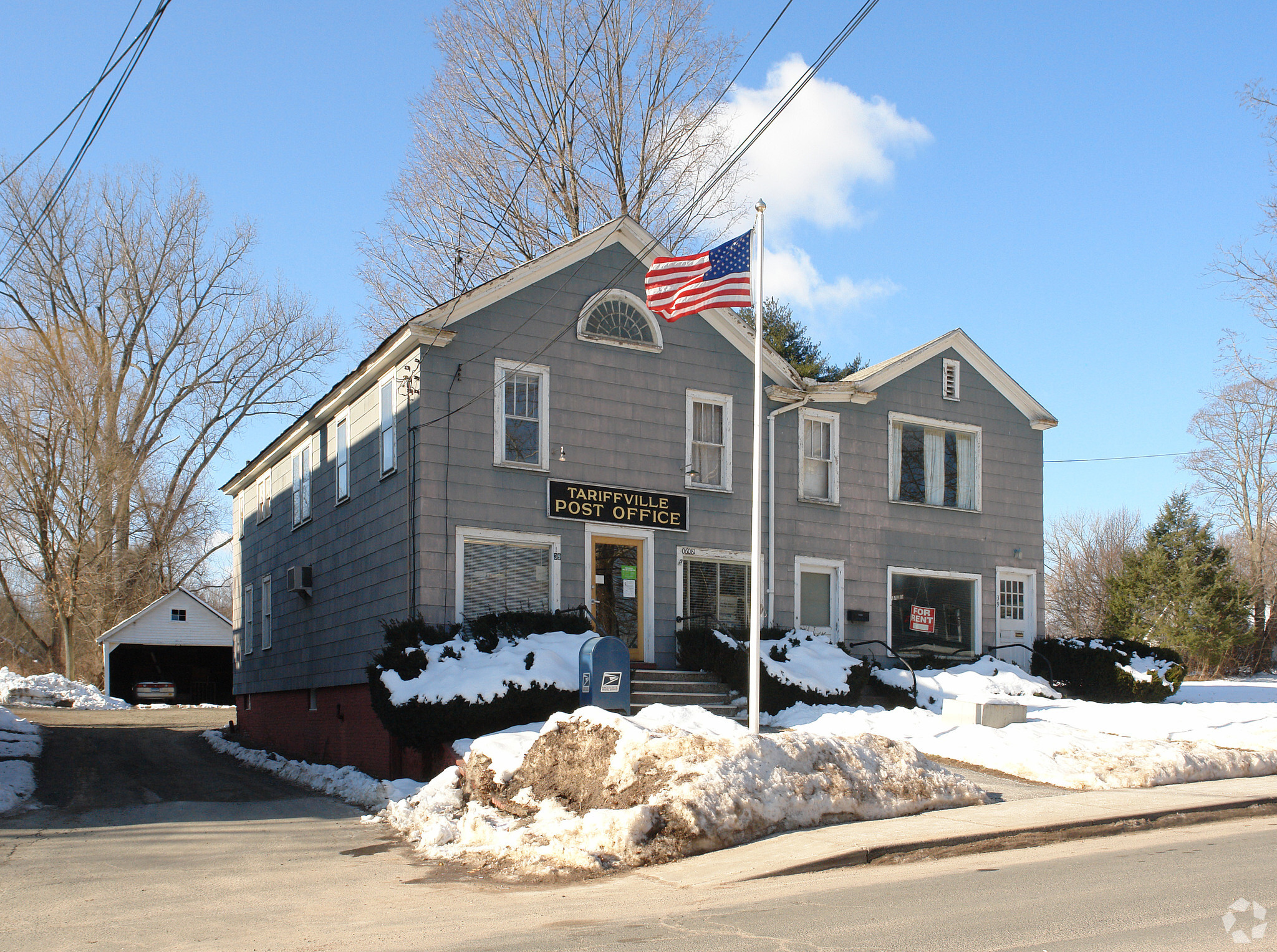 39 Main St, Tariffville, CT for Rent