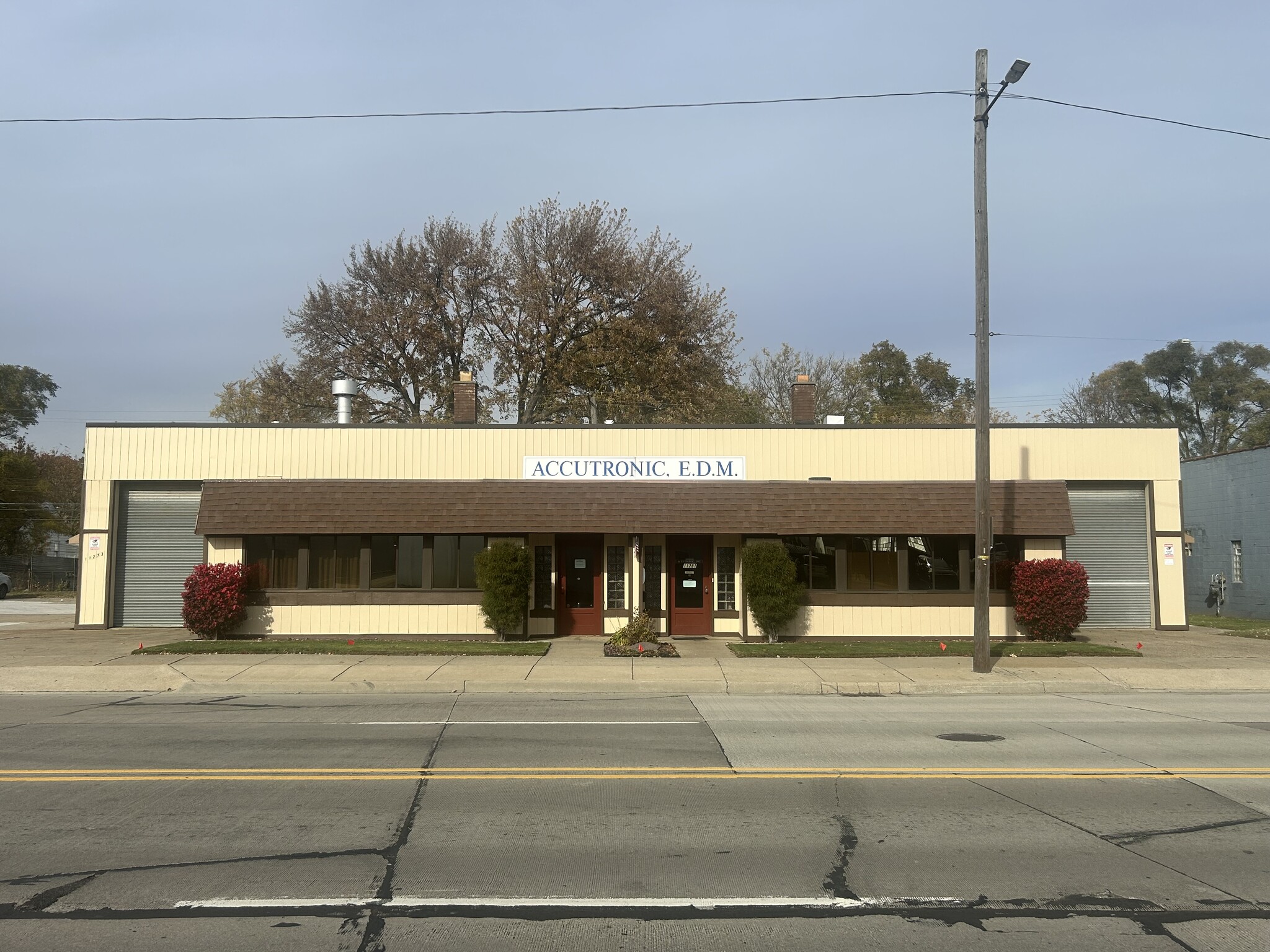 11251 E 9 Mile Rd, Warren, MI for Sale