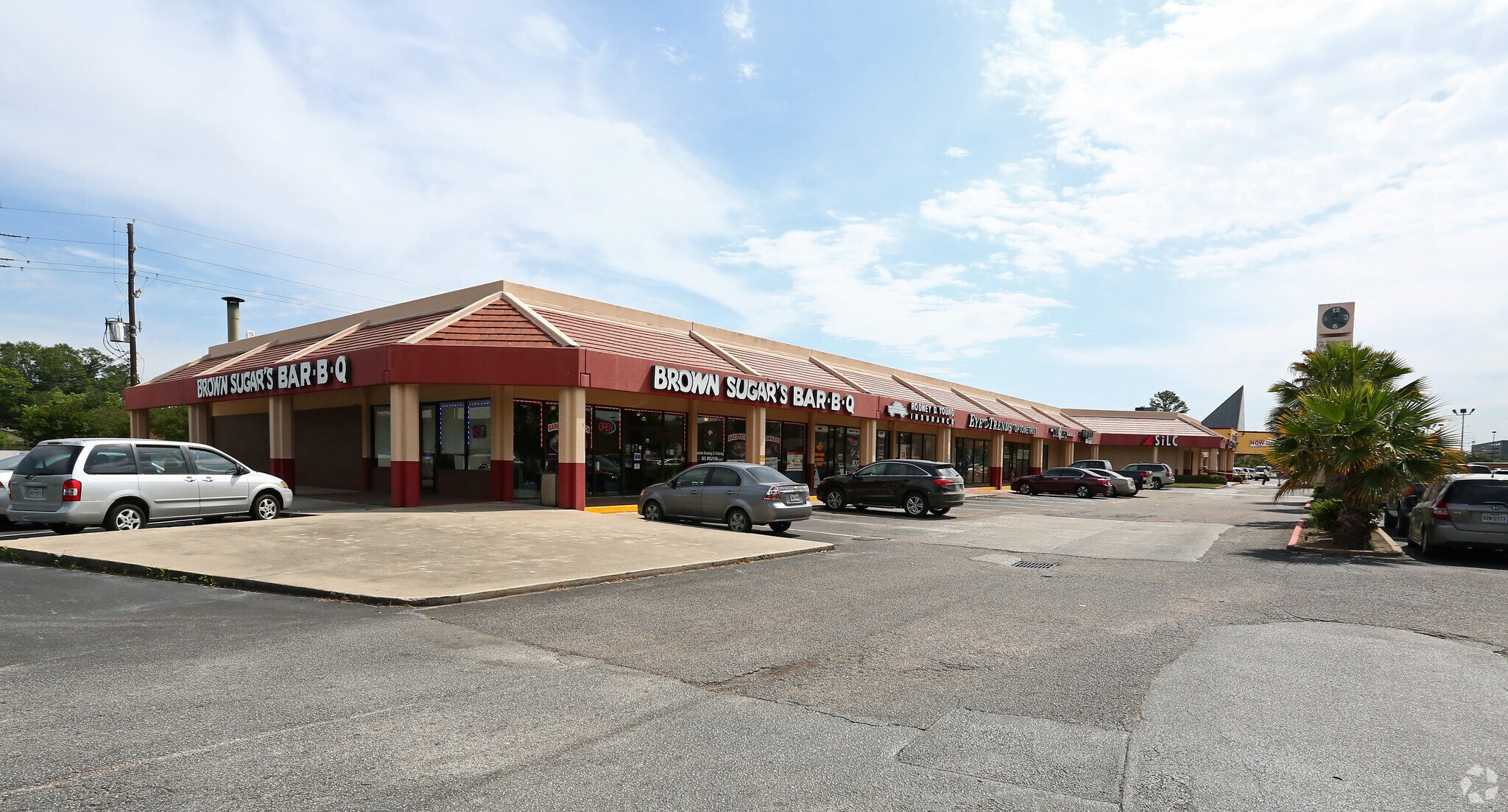 111-191 Greens Rd, Houston, TX for Rent