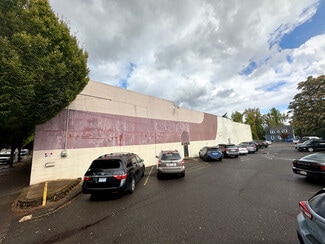 920 Commercial St Se