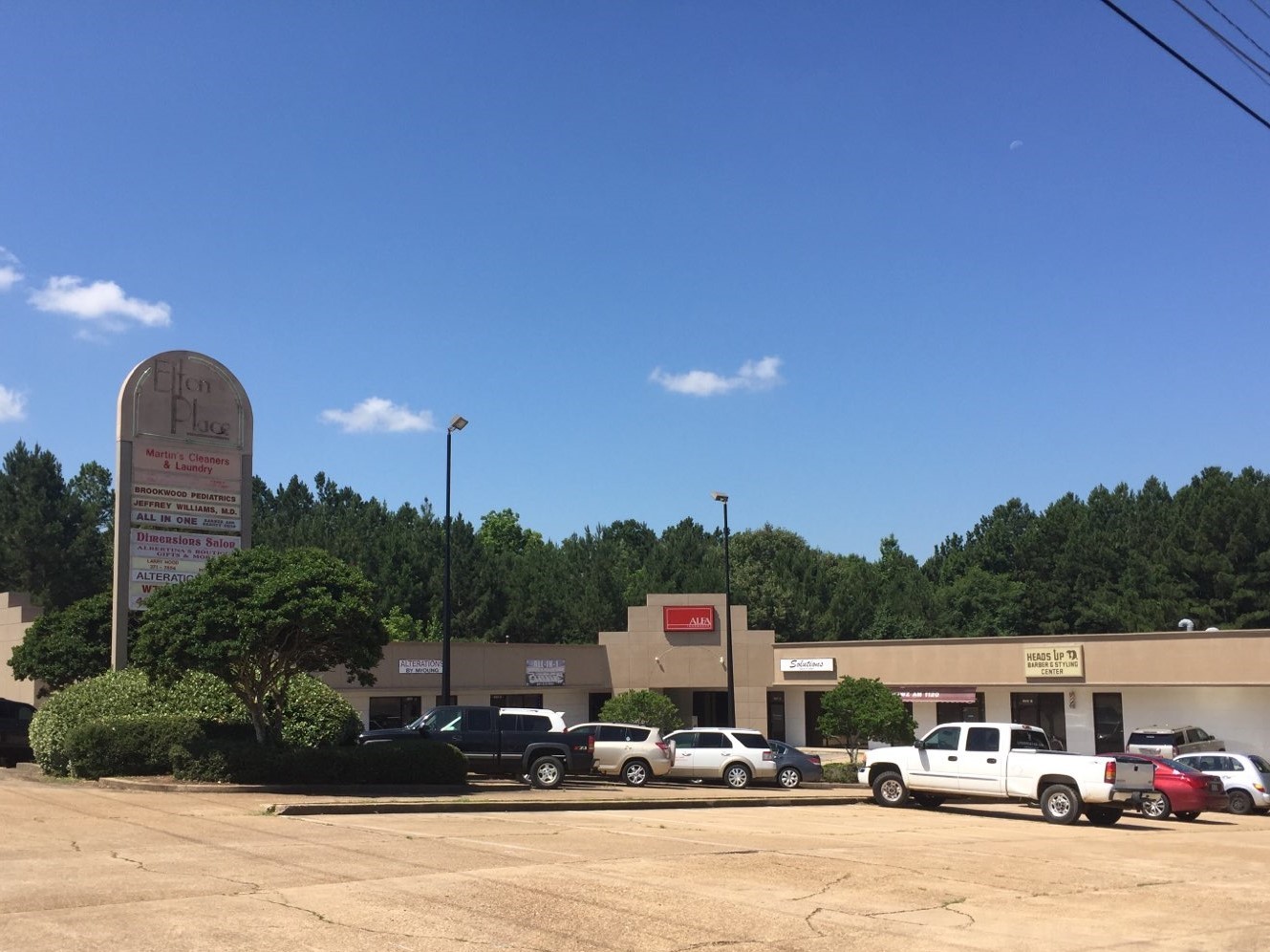 4611 Terry Rd, Jackson, MS for Rent