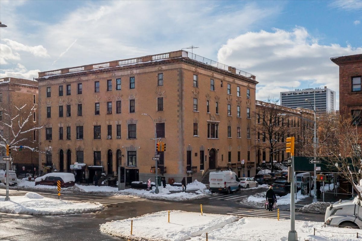 200 W 139th St, New York, NY for Sale