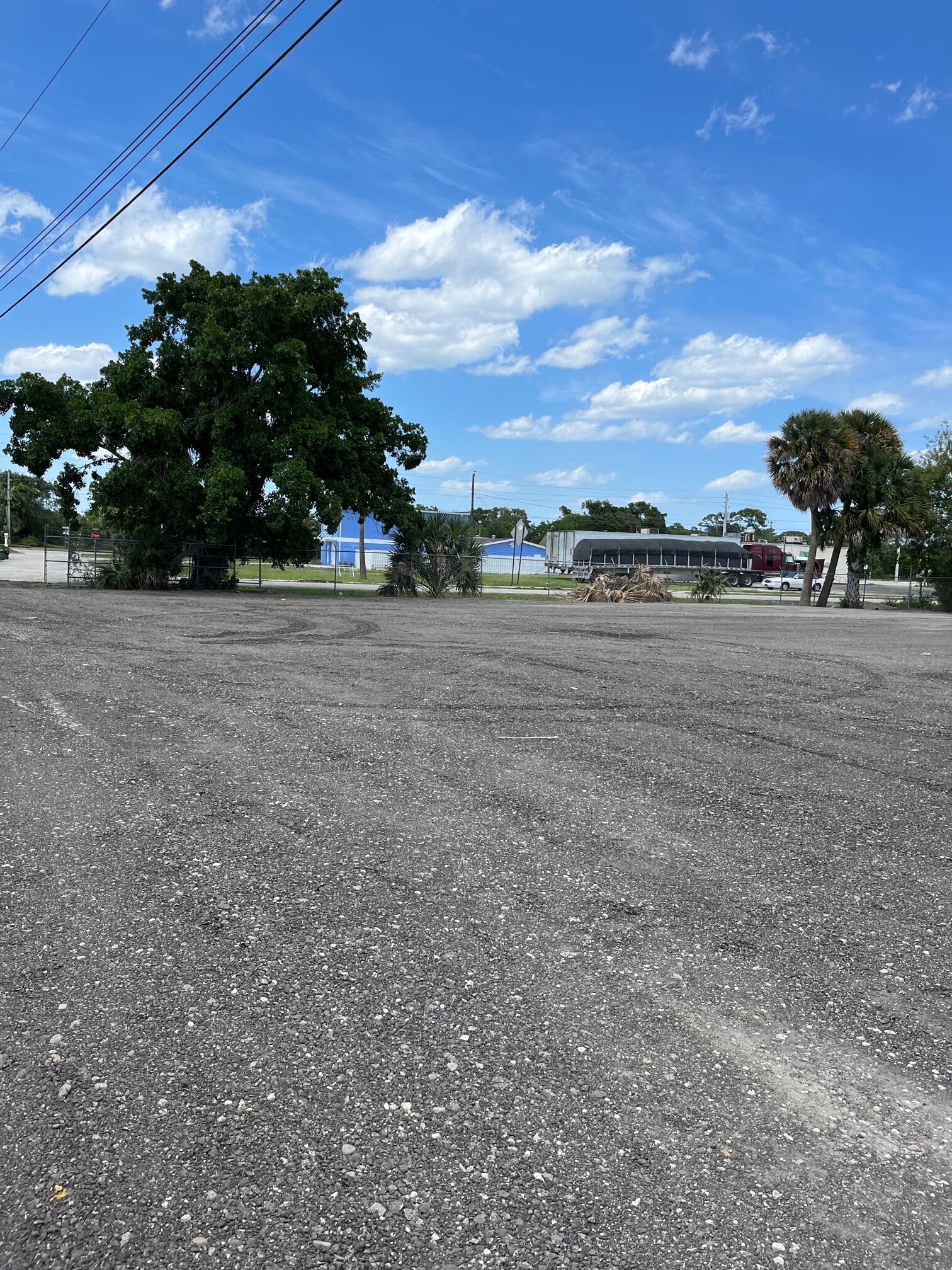 3077 SE Dixie Hwy, Stuart, FL for Rent
