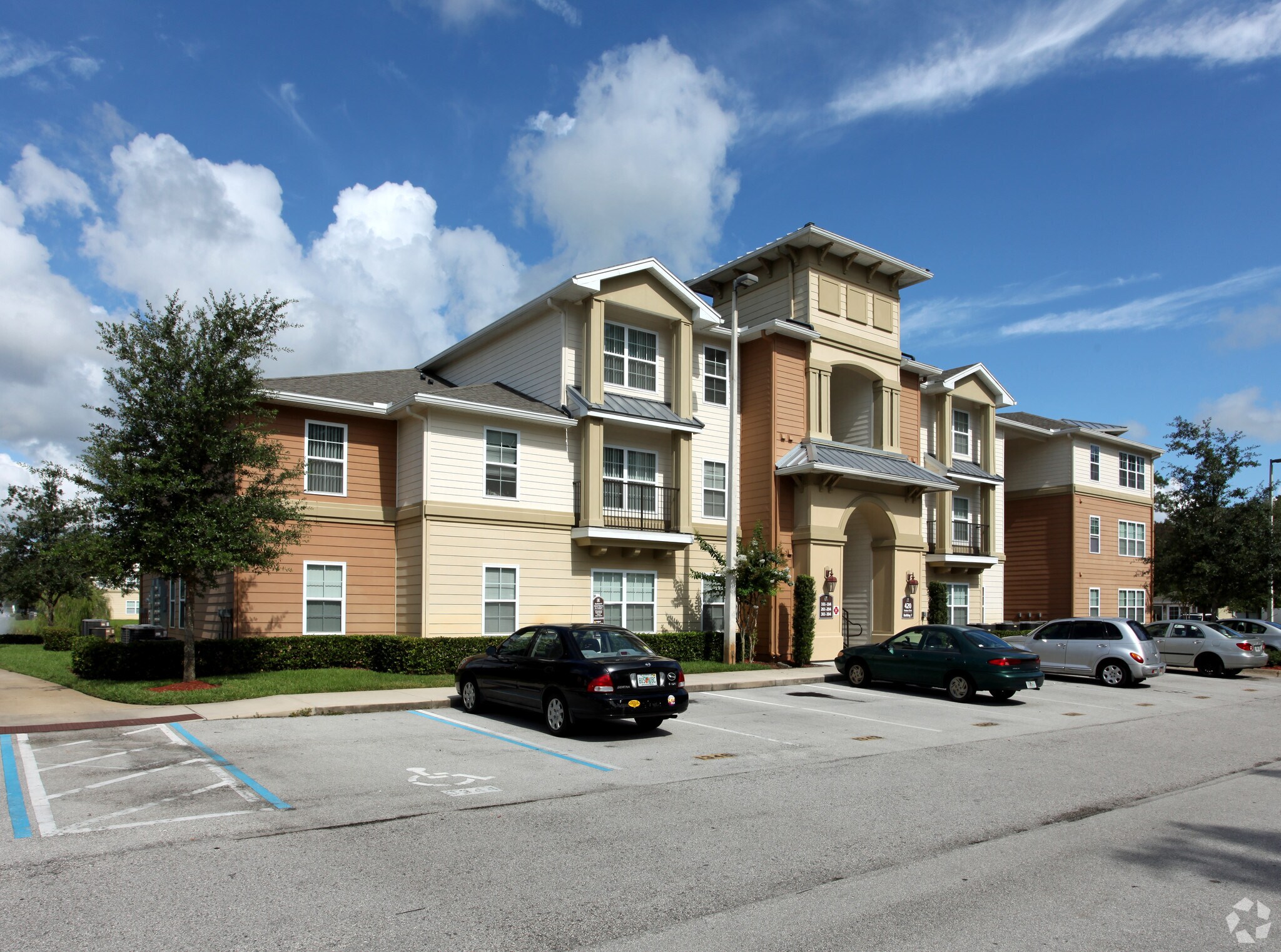 450 Fontana Cir, Oviedo, FL for Rent