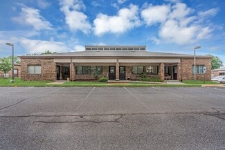 Howell, NJ Medical - 301-303 Candlewood Cmn