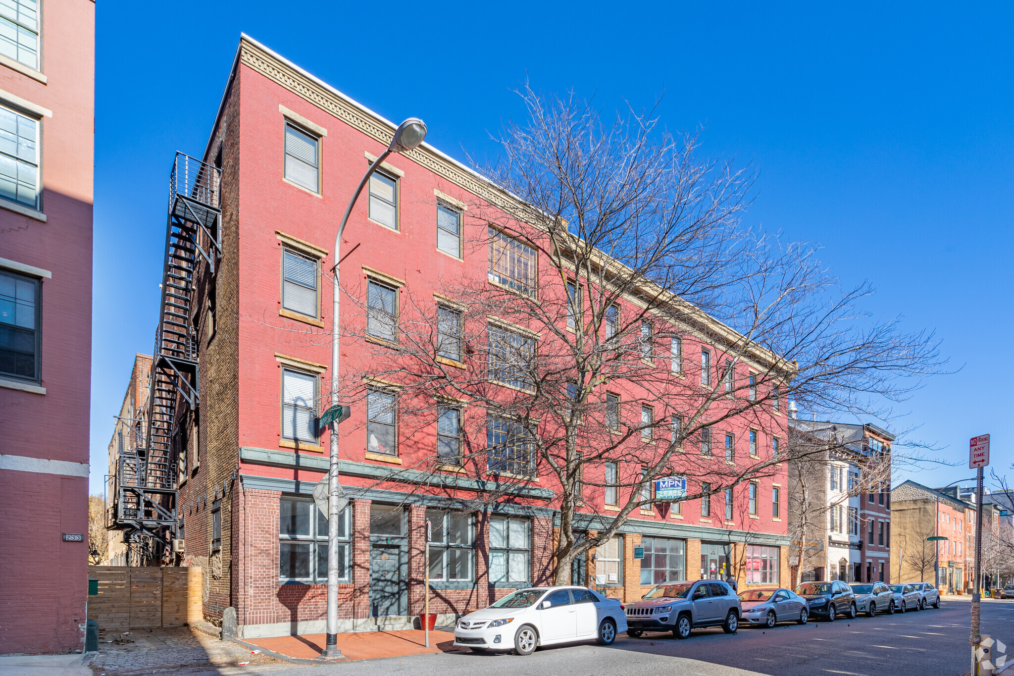 219-229 Vine St, Philadelphia, PA for Rent