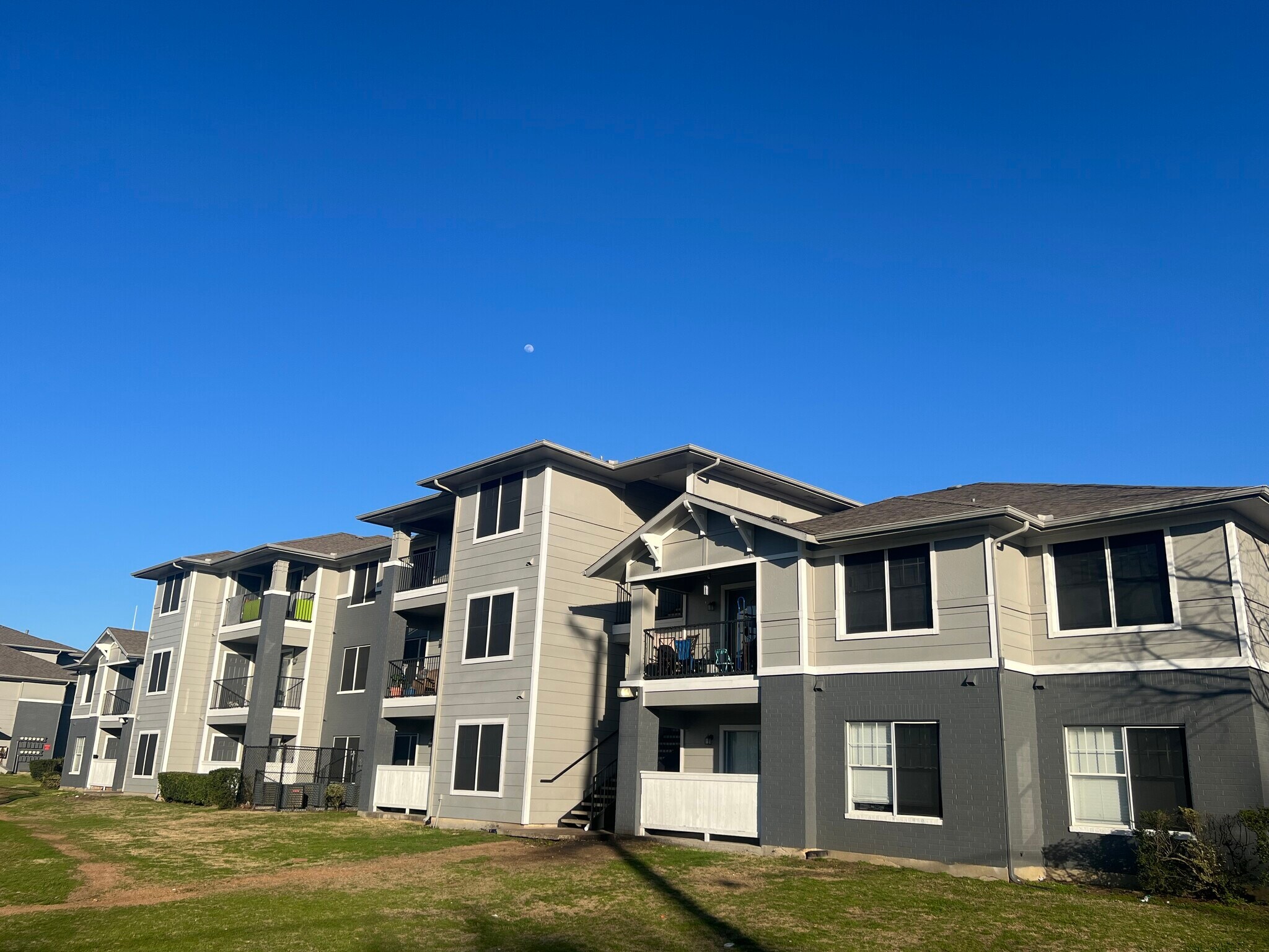 3023 Park Row Ave, Dallas, TX for Sale