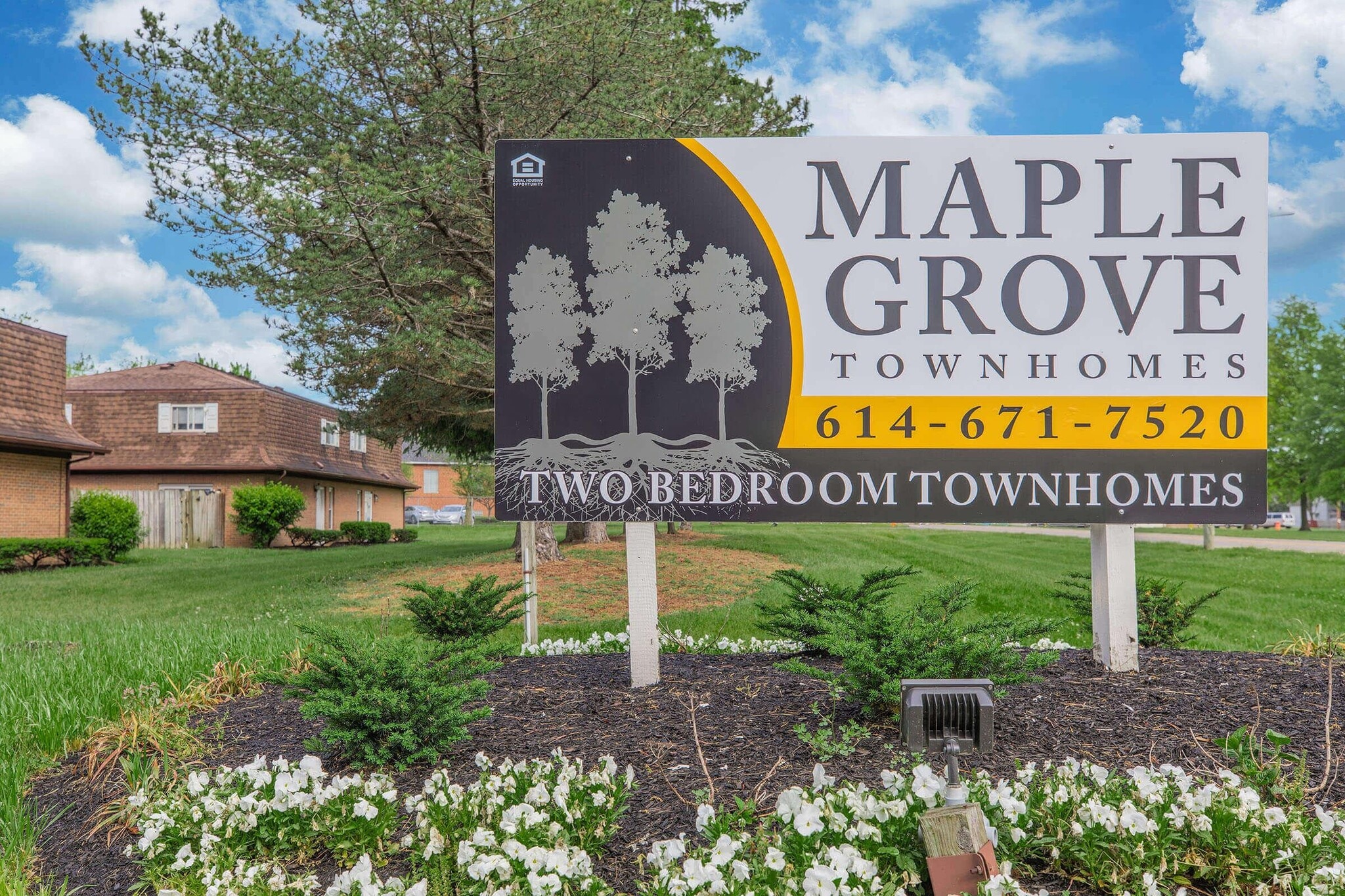 1025 Brooks End Ct, Columbus, OH for Sale