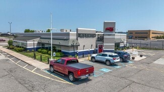 Livonia, MI Restaurant - 29980 Plymouth Rd