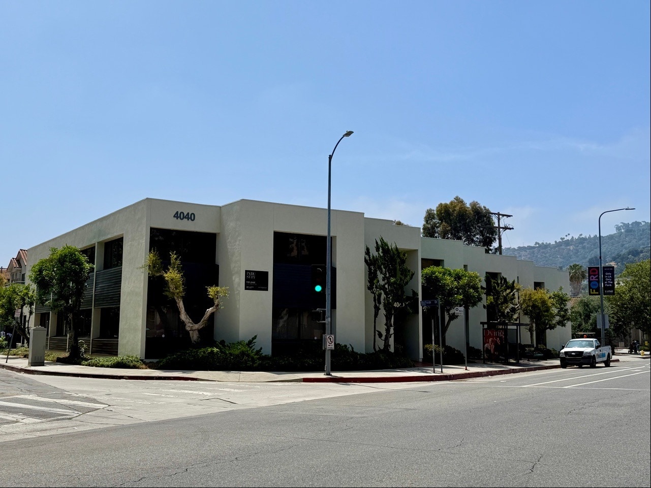 4040 Vineland Ave, Studio City, CA for Rent