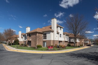 Herndon, VA Apartments - 315 Elden St