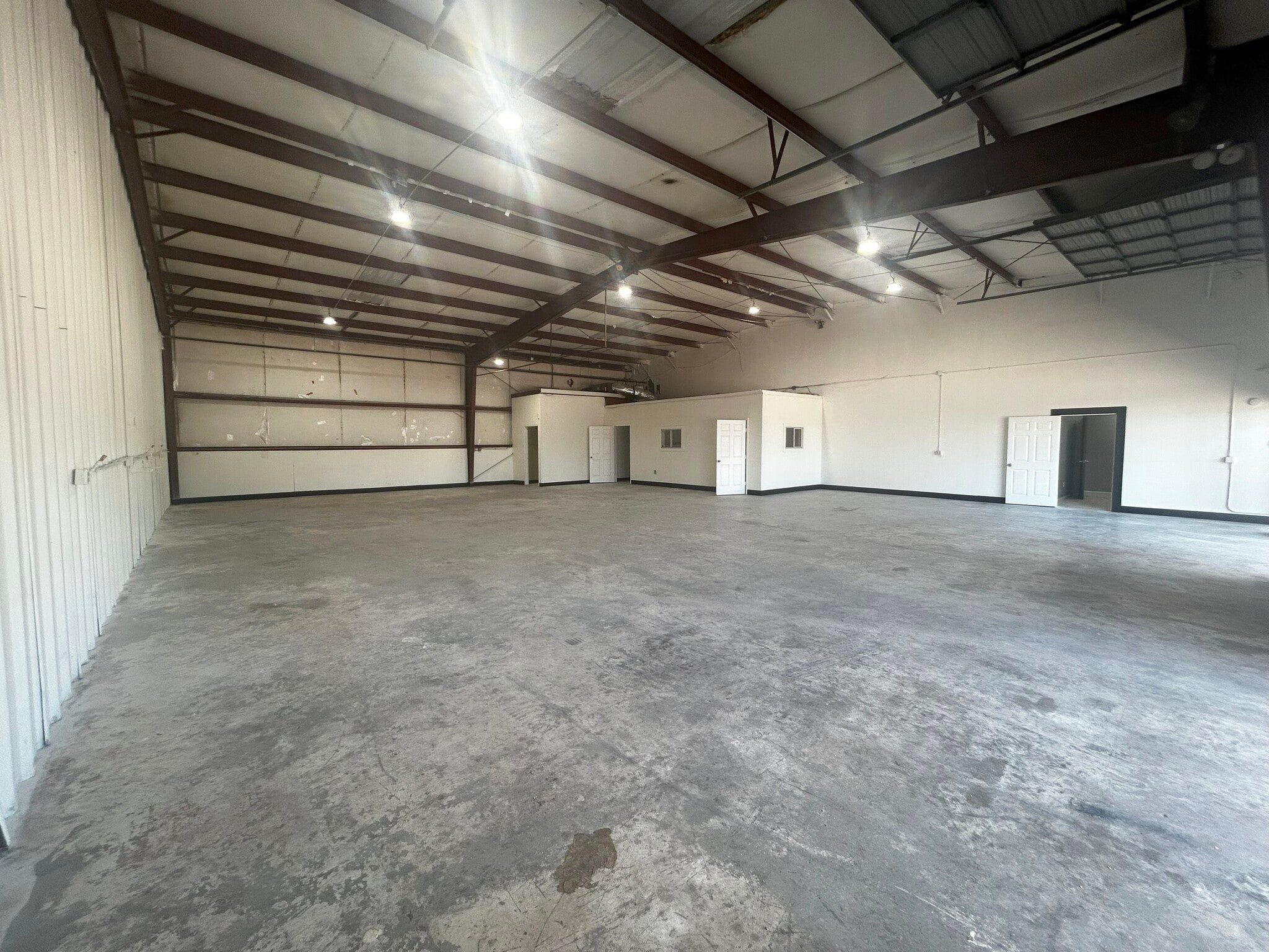 1800 Sherwood Forest St, Houston, TX for Rent