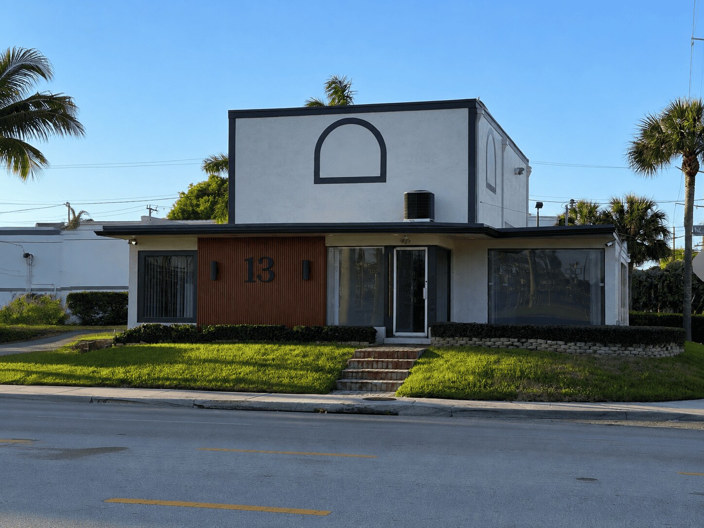 13 SW 10th St, Deerfield Beach, FL for Rent