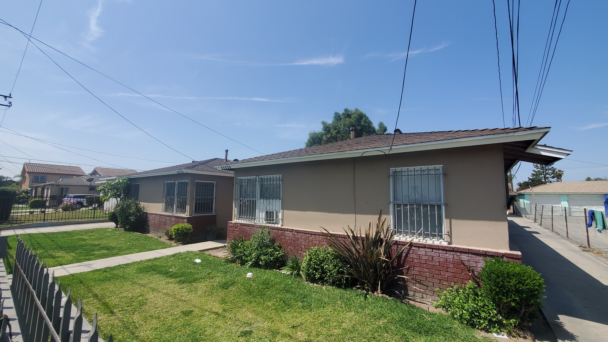 12041 Peach St, Lynwood, CA for Sale