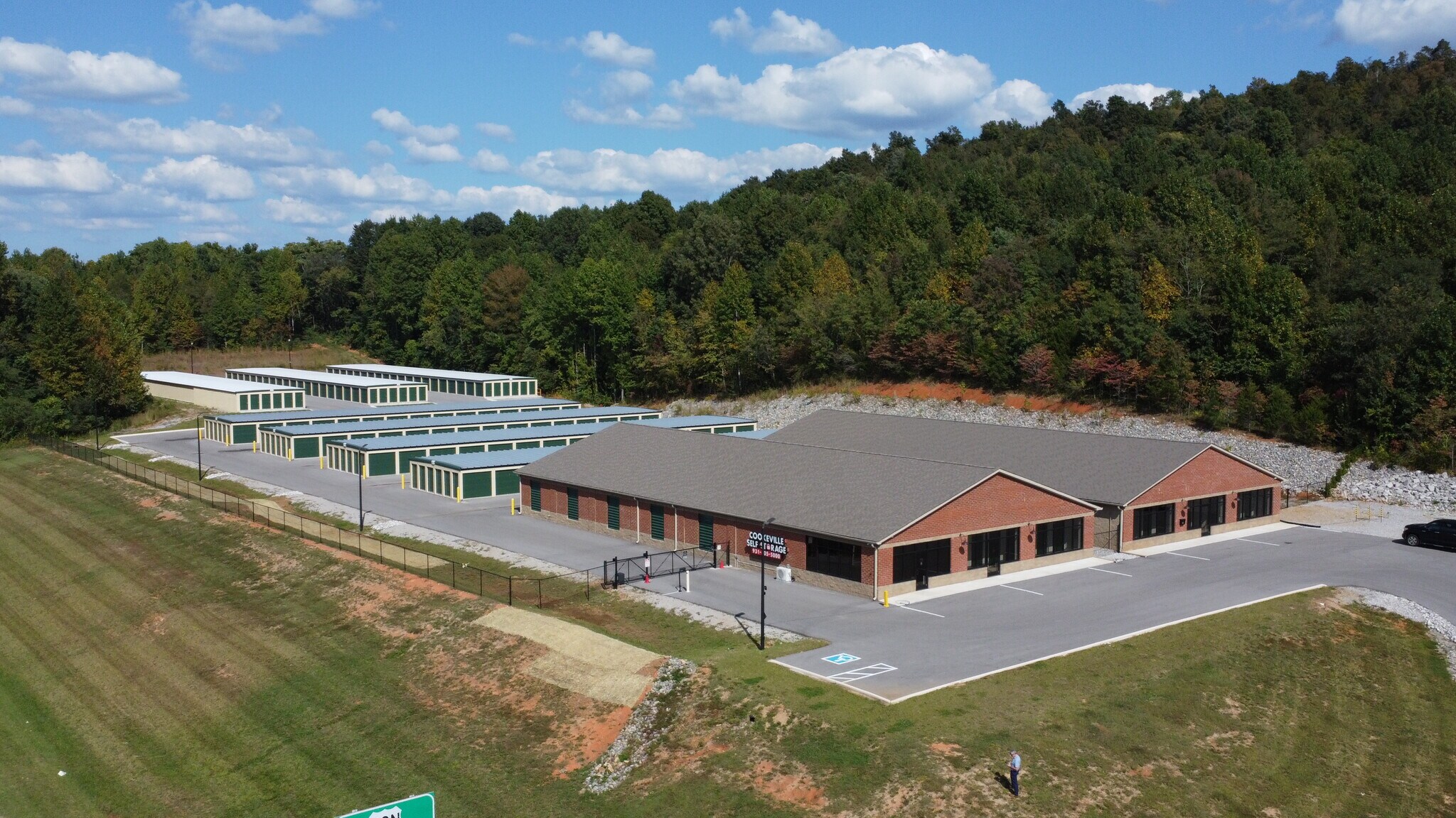 1000 Highway 111 Cookeville, TN 38501 Specialty Property for Lease on