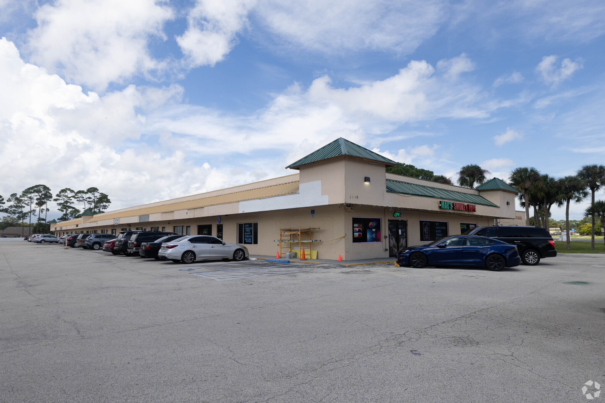 2120 S Ridgewood Ave, Edgewater, FL for Rent