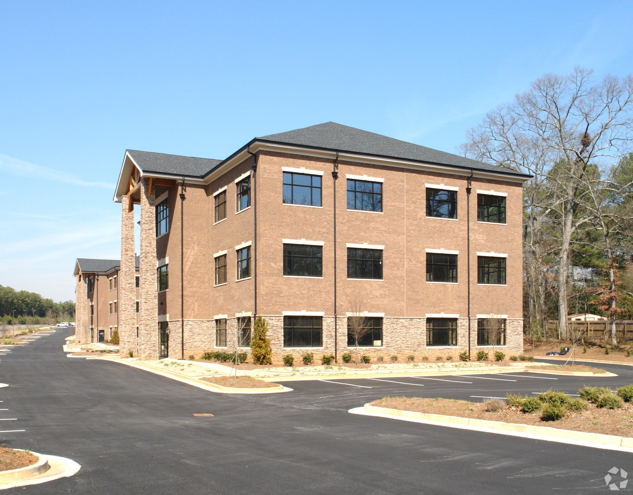 960 Woodstock Pky, Woodstock, GA for Rent