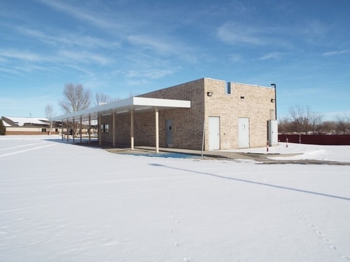 3388 10th St, Gering, NE for Rent