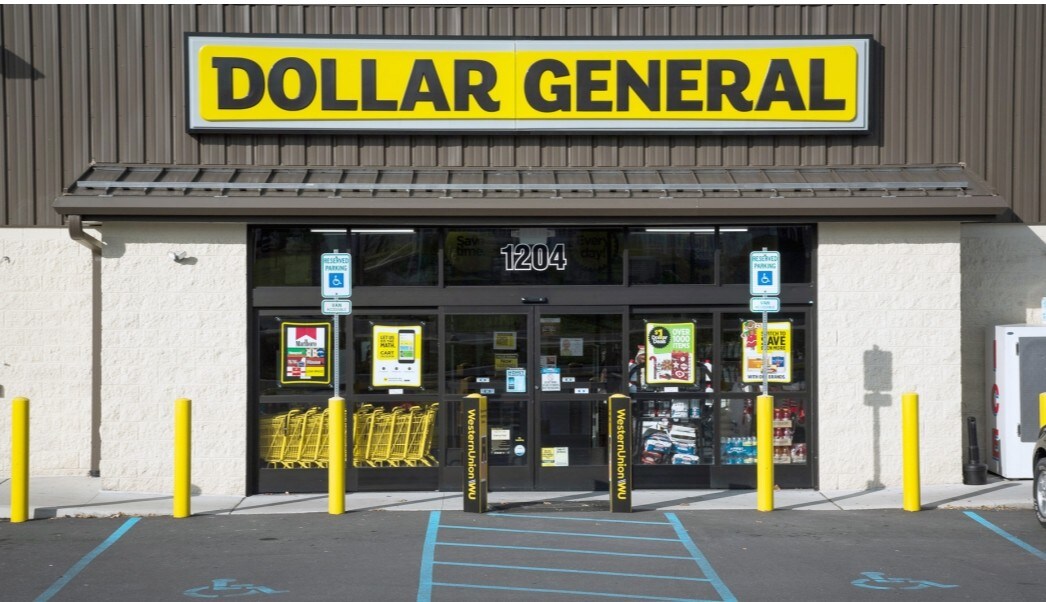1204 W Main St, Valley View, PA for Sale