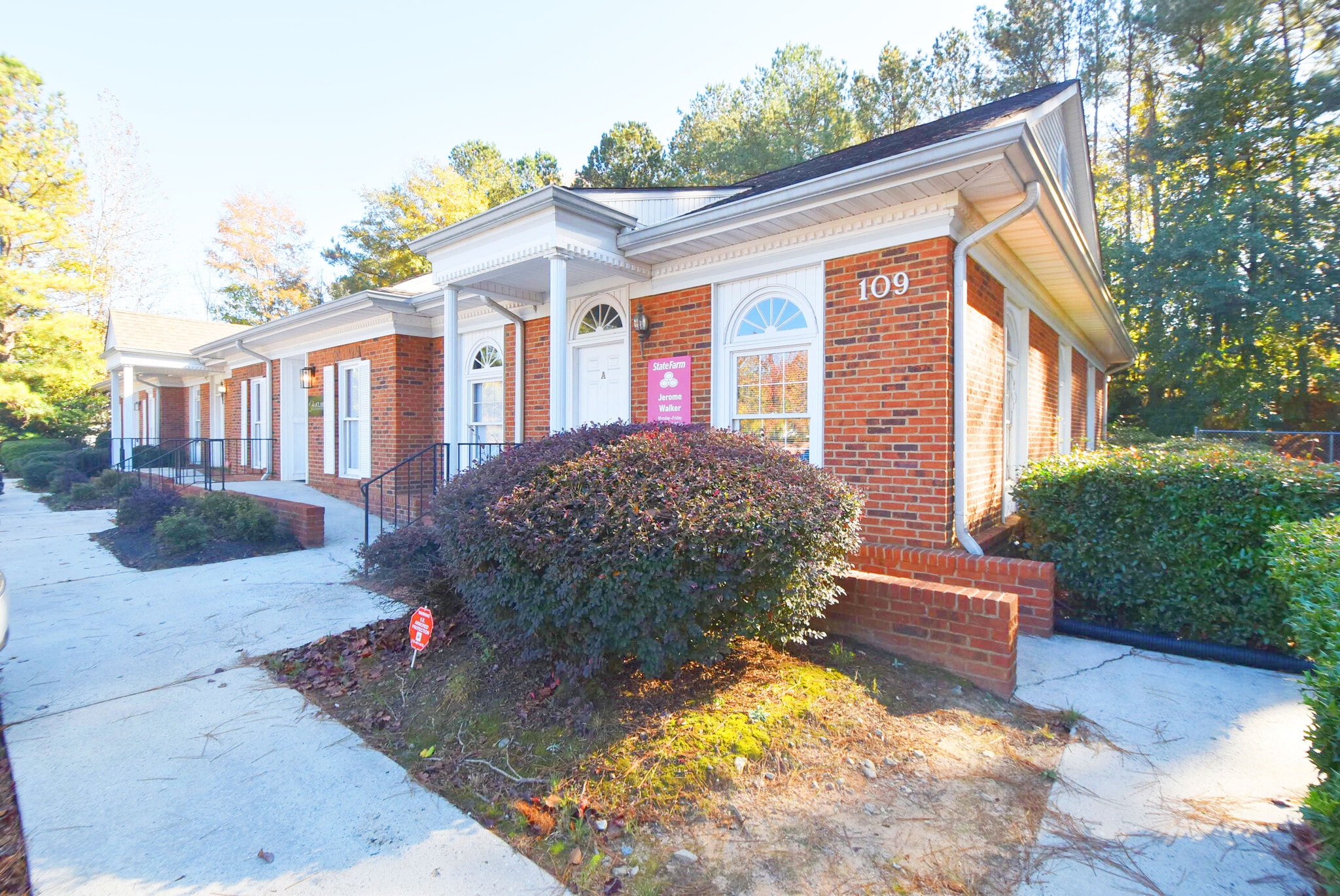 109 N 85 Pky, Fayetteville, GA for Rent