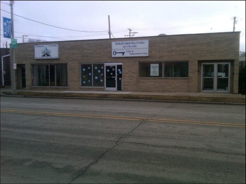 126 S 4th St, Dekalb, IL for Rent