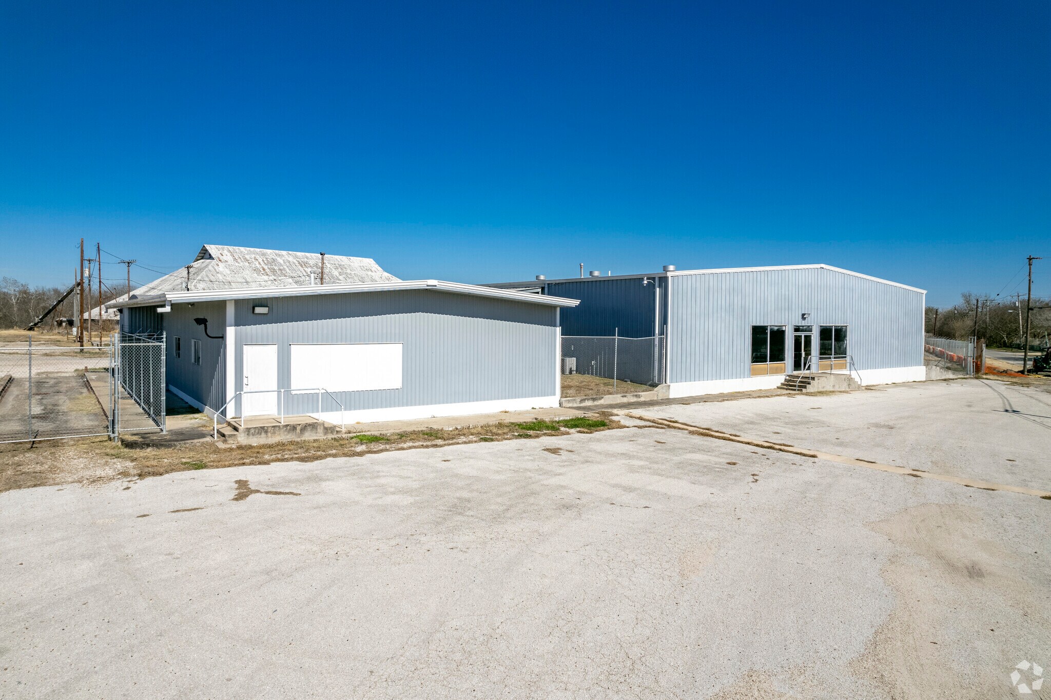 205 E Dailey St, Kenedy, TX for Sale