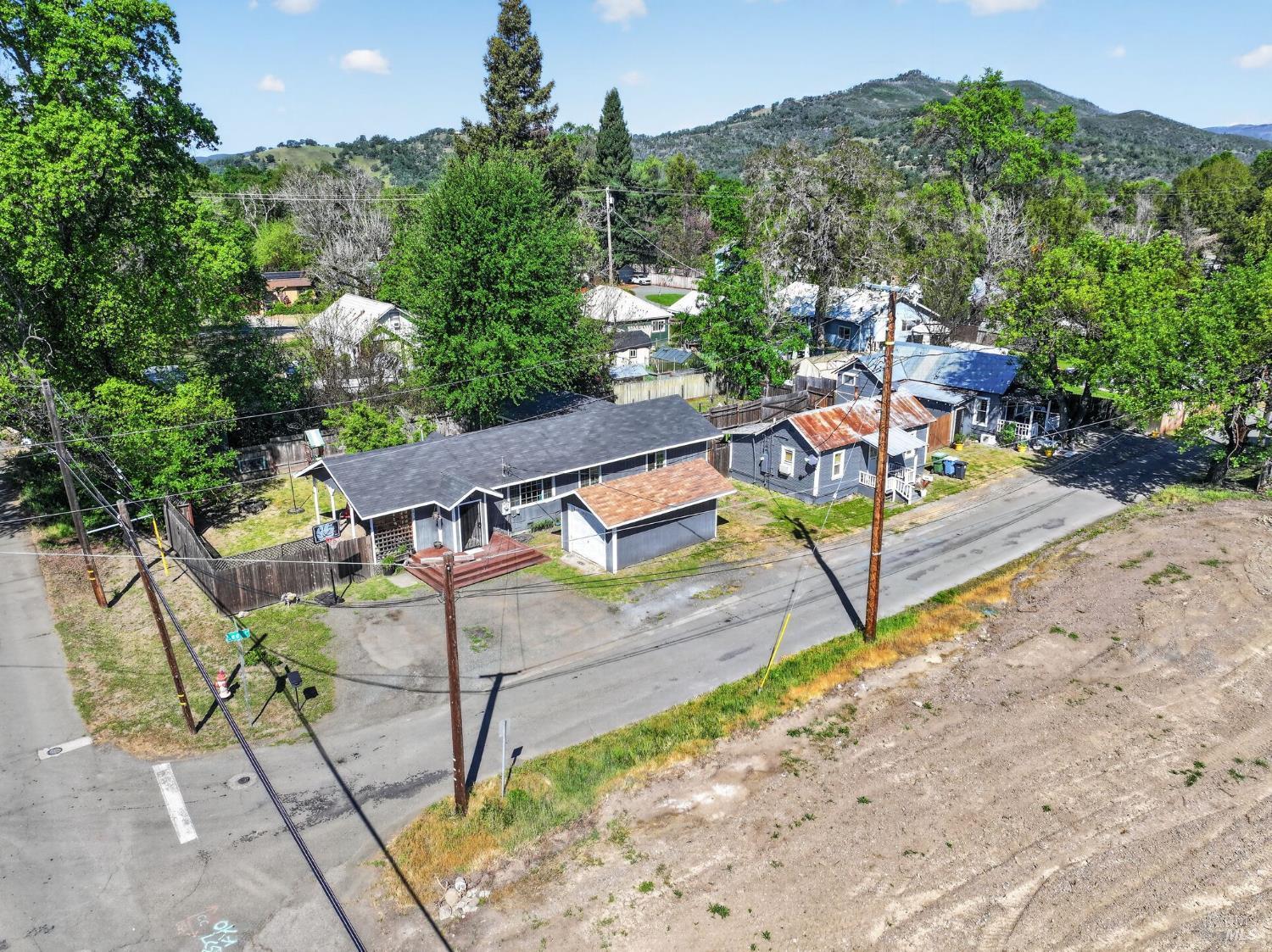 9645 Lee St, Upper Lake, CA for Sale