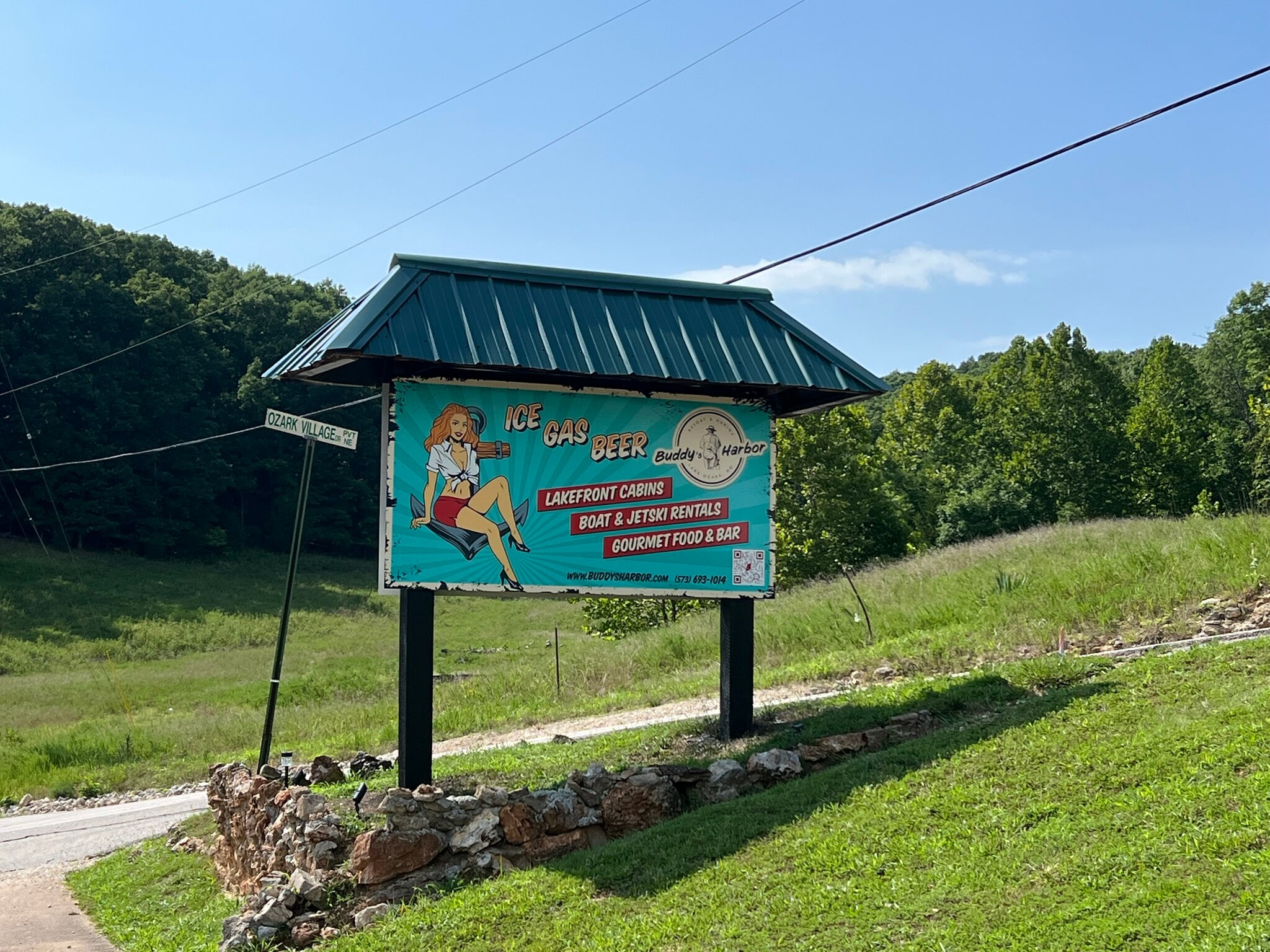 1062 Susan Rd, Lake Ozark, MO for Sale
