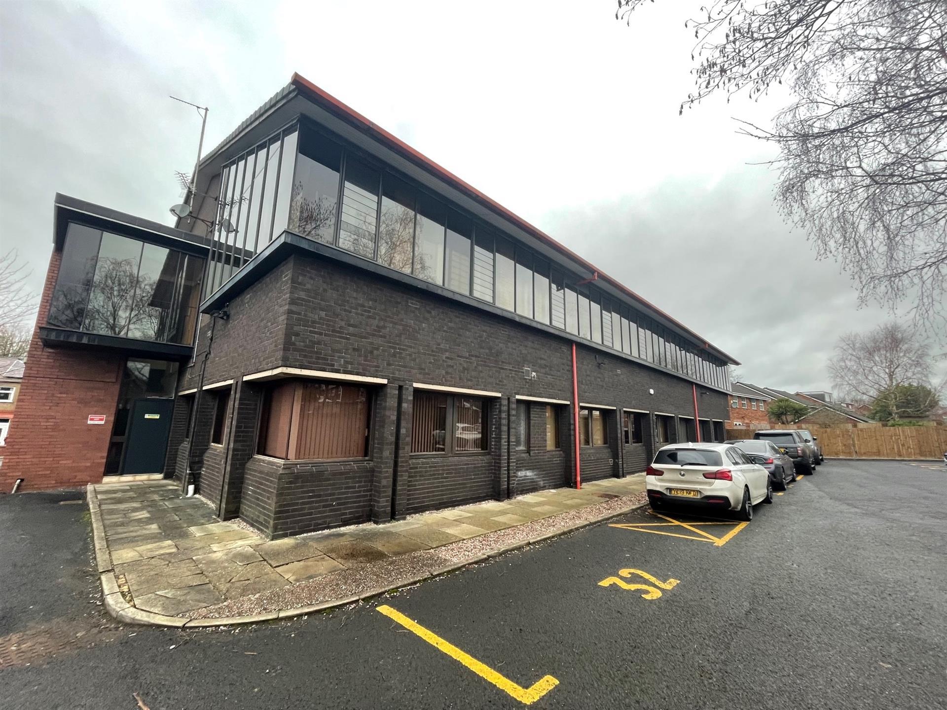 Railway Rd, Chorley, LAN for Rent