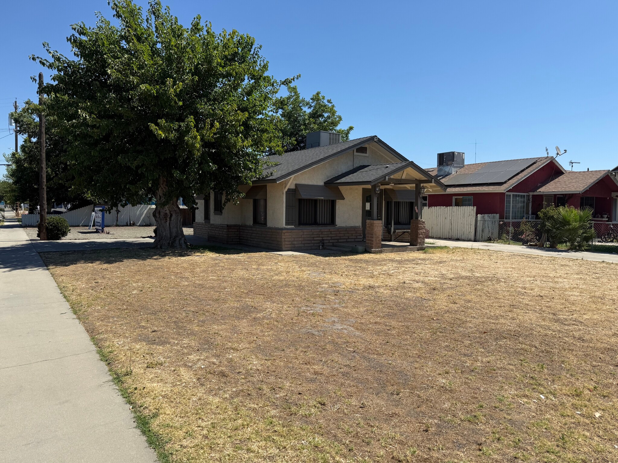 1220 Jepsen Ave, Corcoran, CA for Sale
