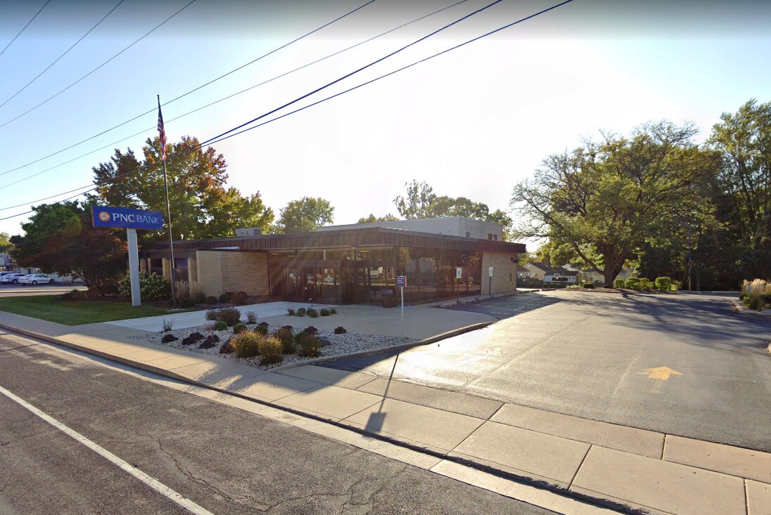 3429 N Prospect Rd, Peoria, IL for Sale