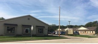 Mukwonago, WI Office/Retail - 555 Bay View Rd