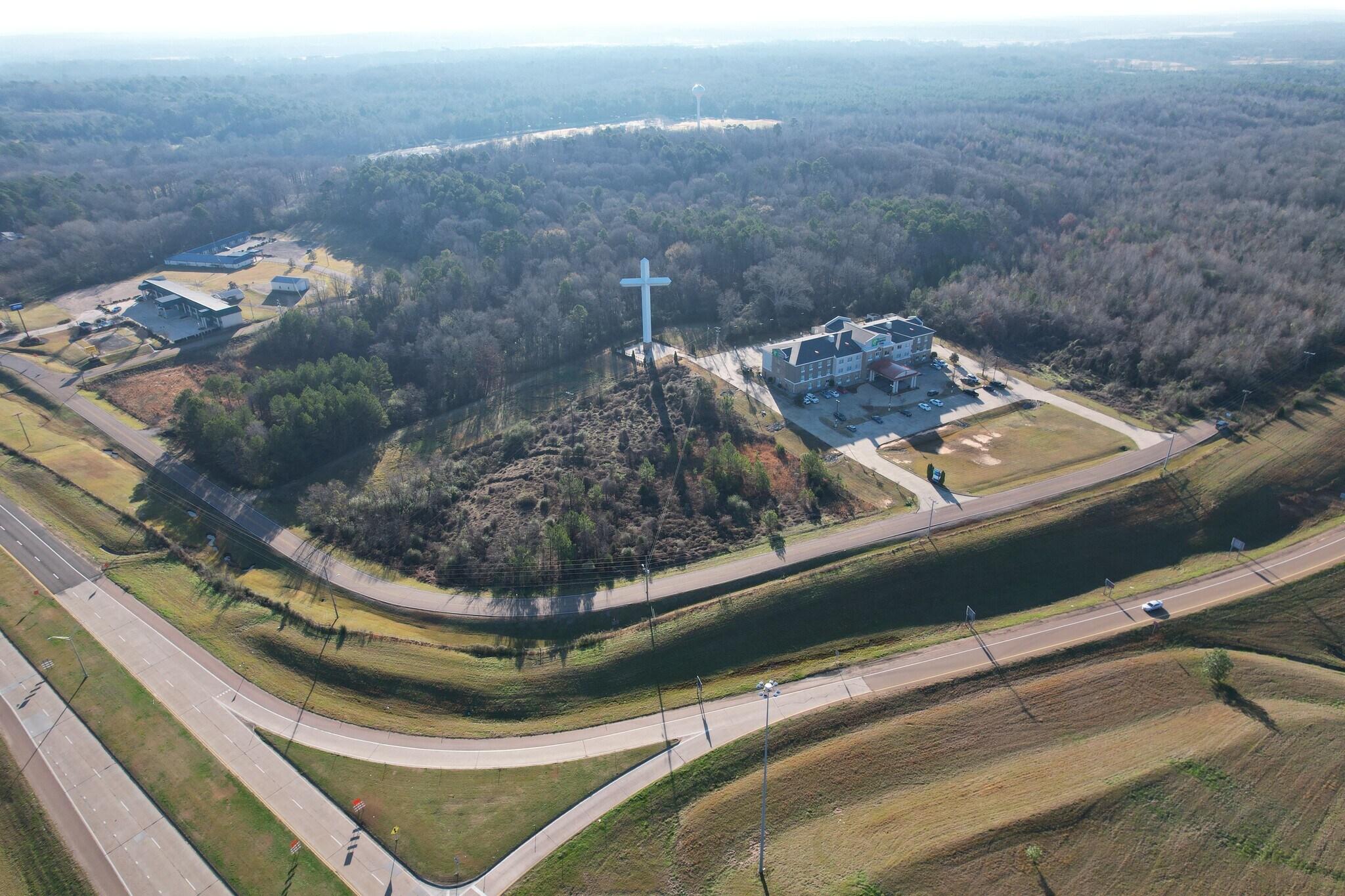 413 SE Frontage Rd, Winona, MS for Sale