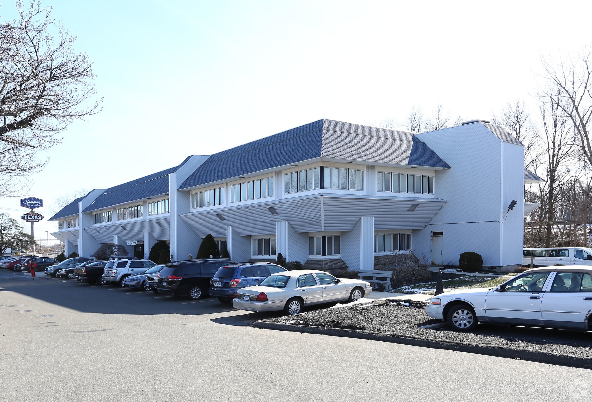 560 Saw Mill Rd, West Haven, CT for Sale