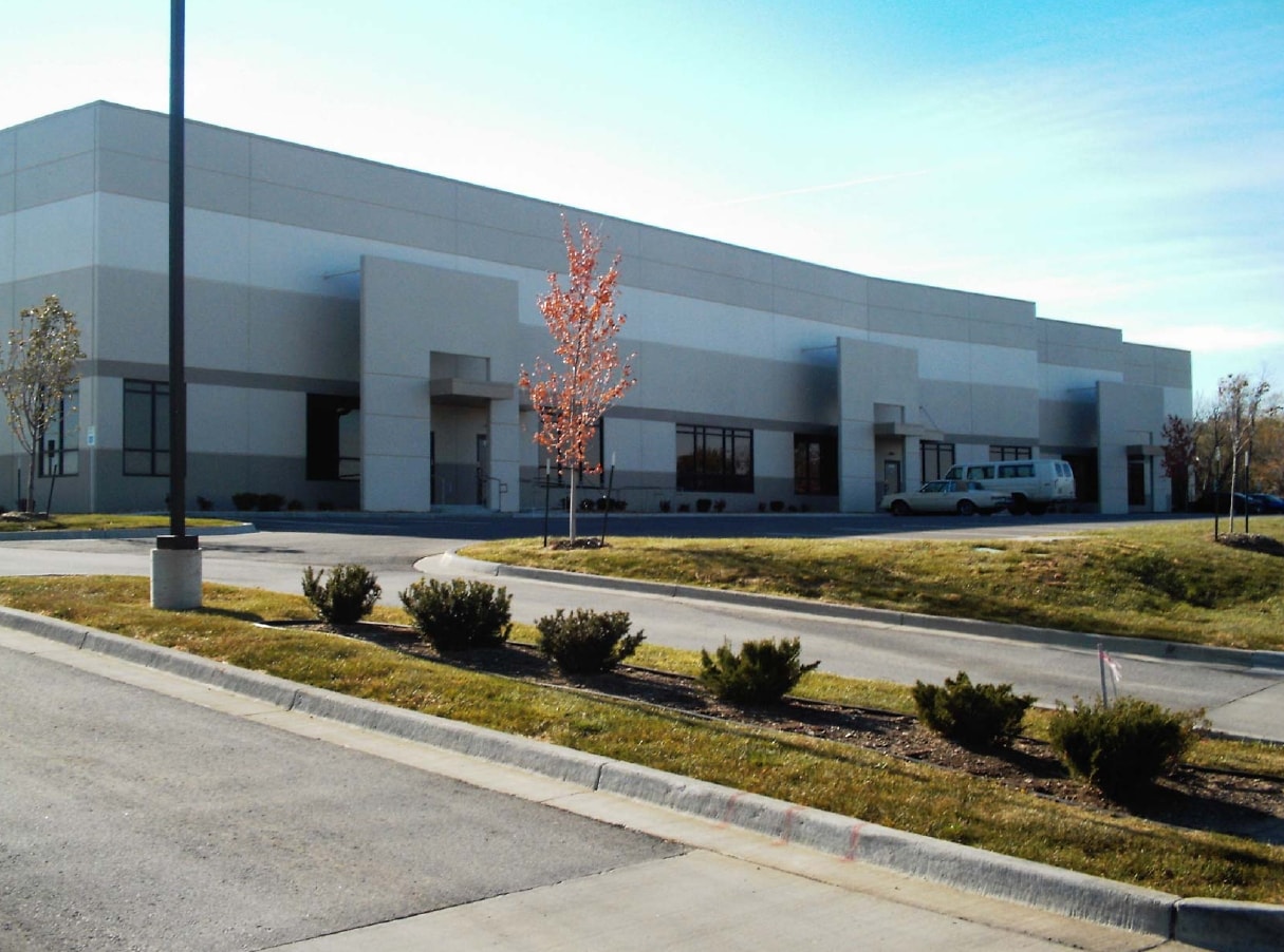 2650-2658 NE Hagan Rd, Lee's Summit, MO for Rent