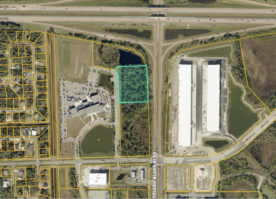 4820 Career Ln, North Port, FL for Sale