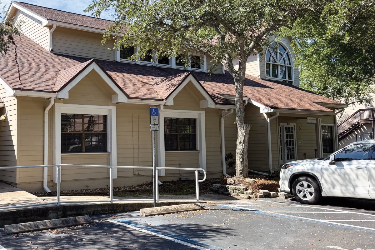 10225 Ulmerton Rd, Largo, FL for Sale