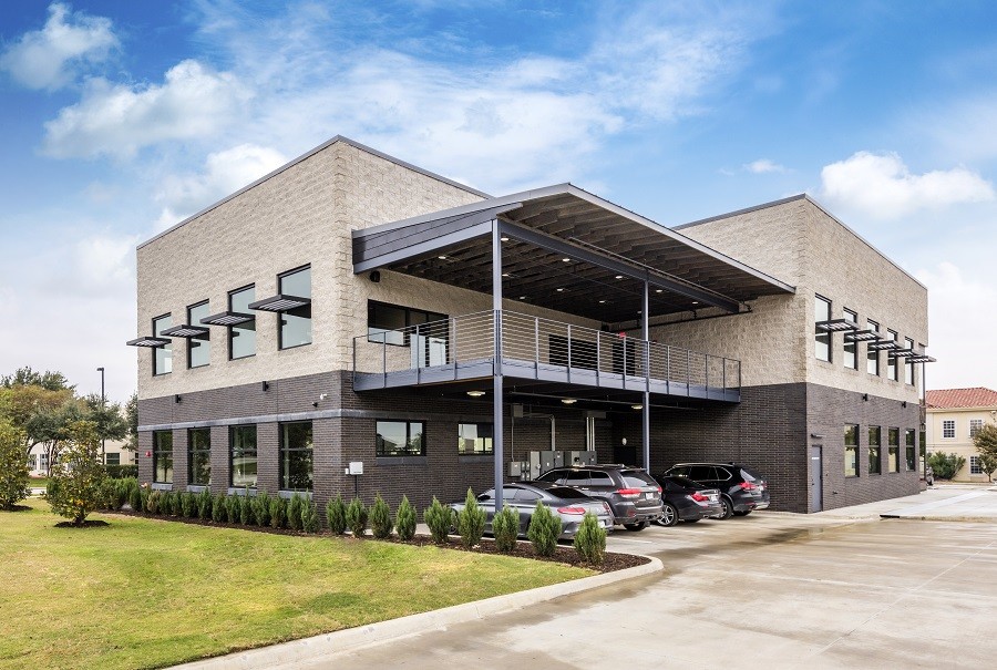 3229 Premier Dr, Irving, TX for Rent