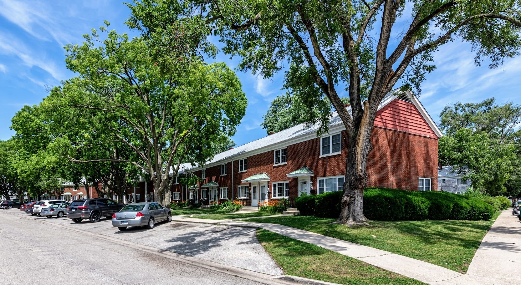 835 N Raynor Ave, Joliet, IL for Sale