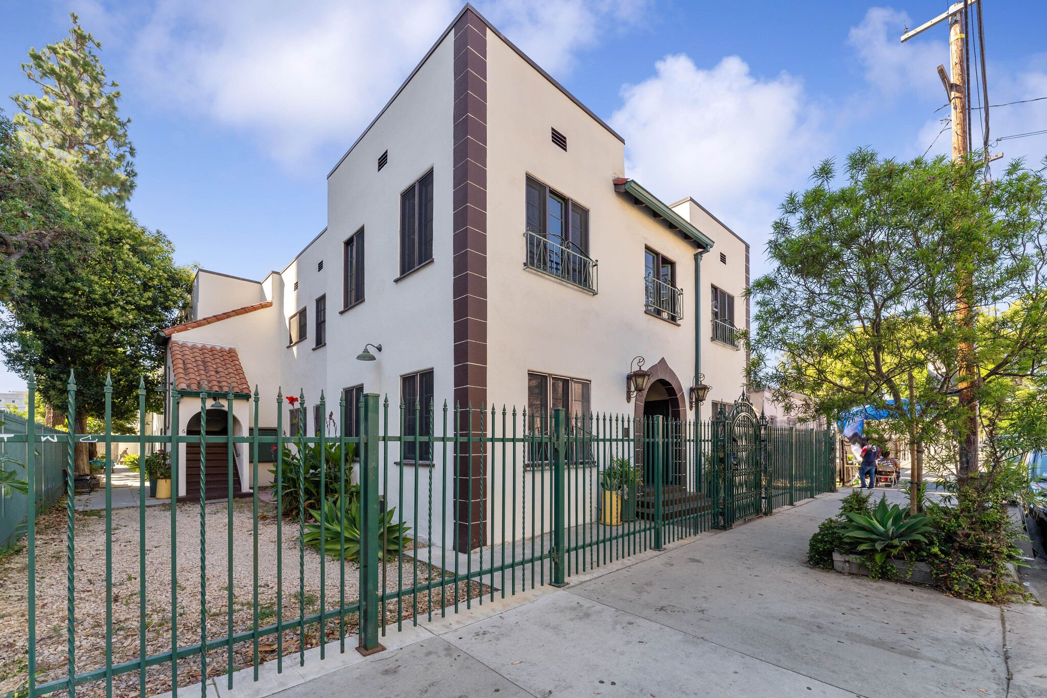 429 S Union Ave, Los Angeles, CA for Sale