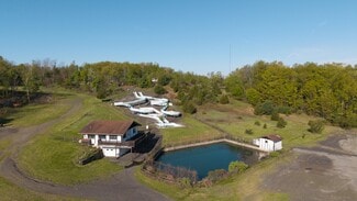 Kingston, NY Sports and Entertainment - 167 Hill Rd