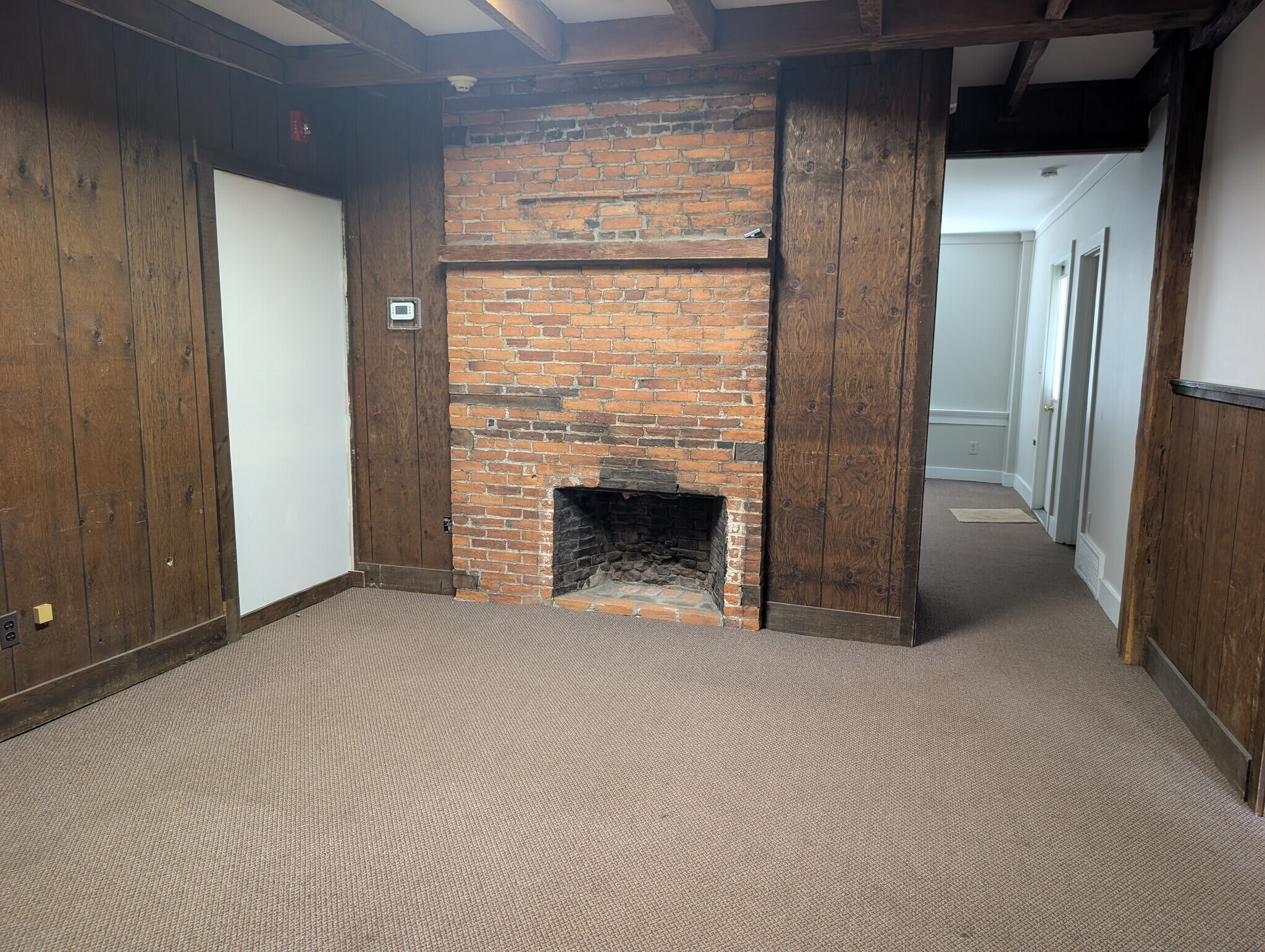 366 Derby Ave, Derby, CT for Rent
