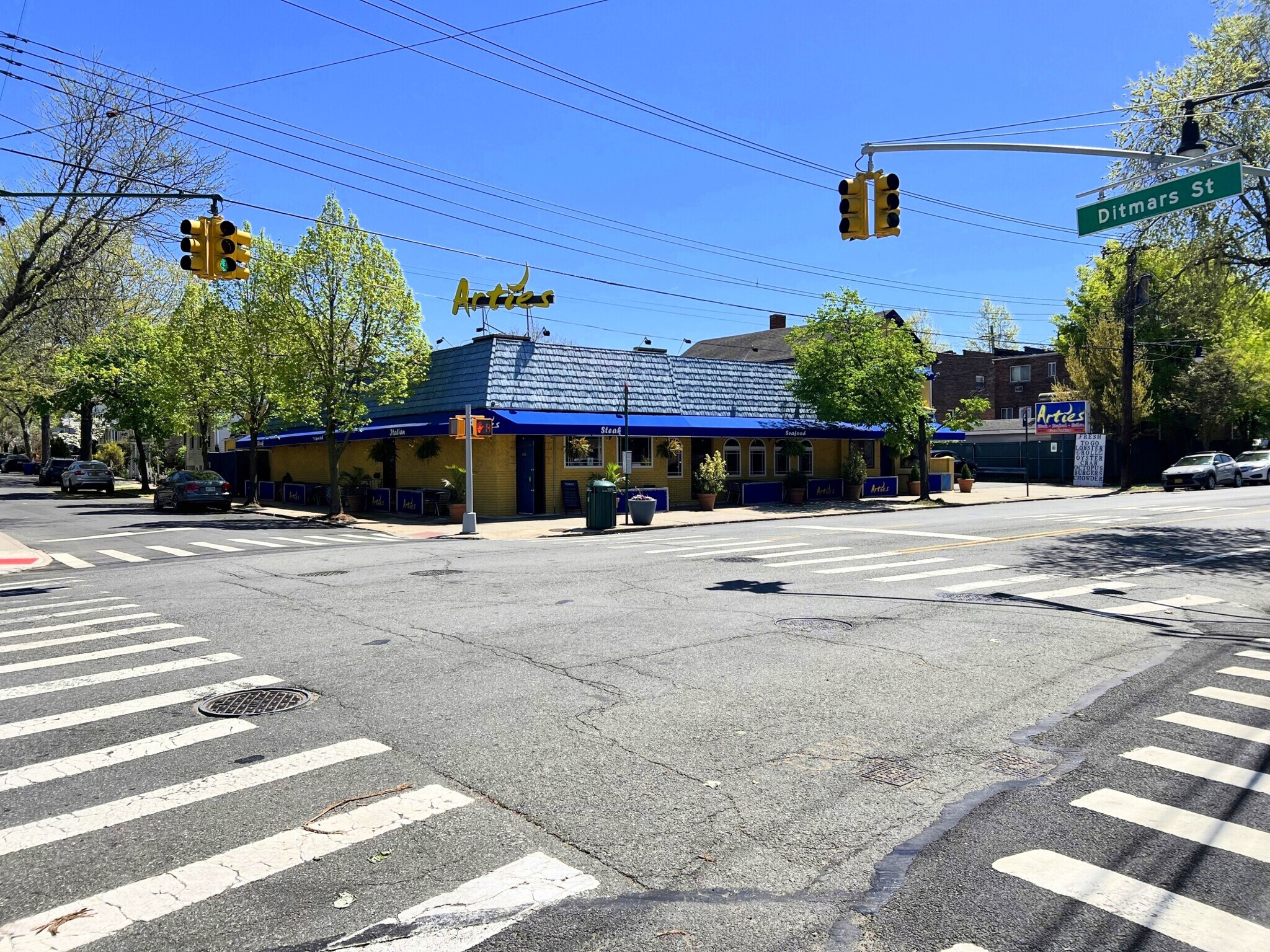 390 City Island Ave, Bronx, NY for Rent