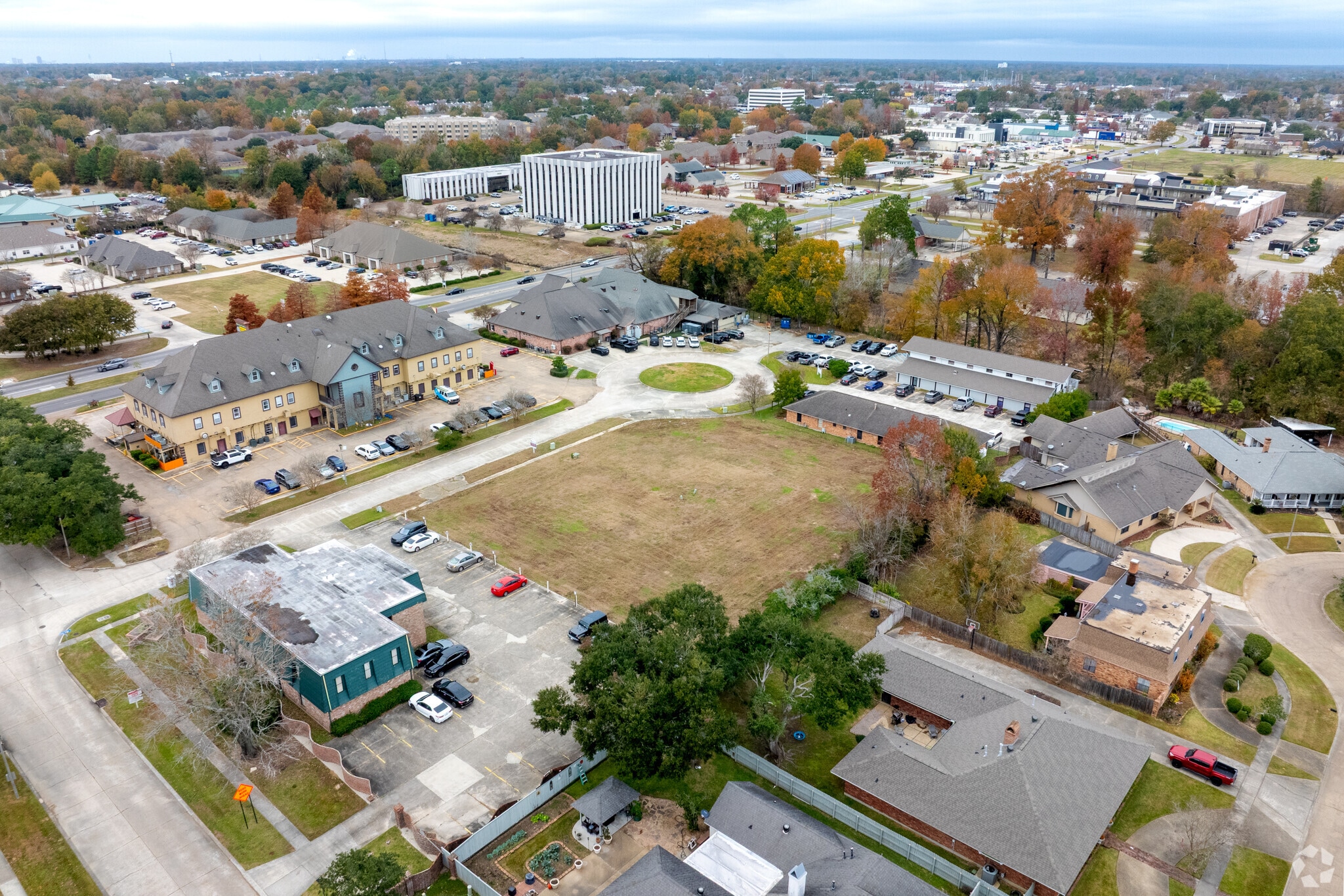 3837 Plaza Tower Dr, Baton Rouge, LA for Sale