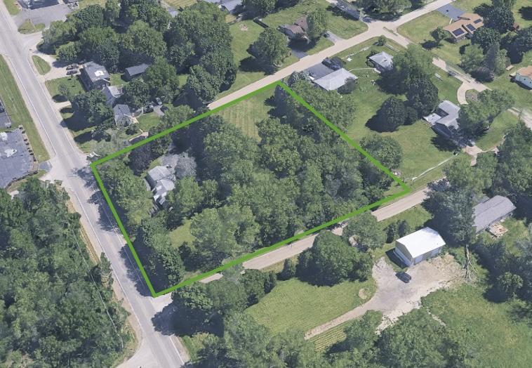 36911 N Green Bay Rd, Waukegan, IL for Sale