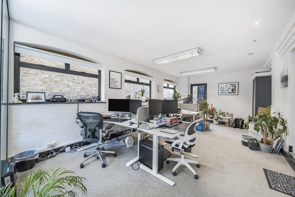 Bury Ln, Rickmansworth, HRT for Rent