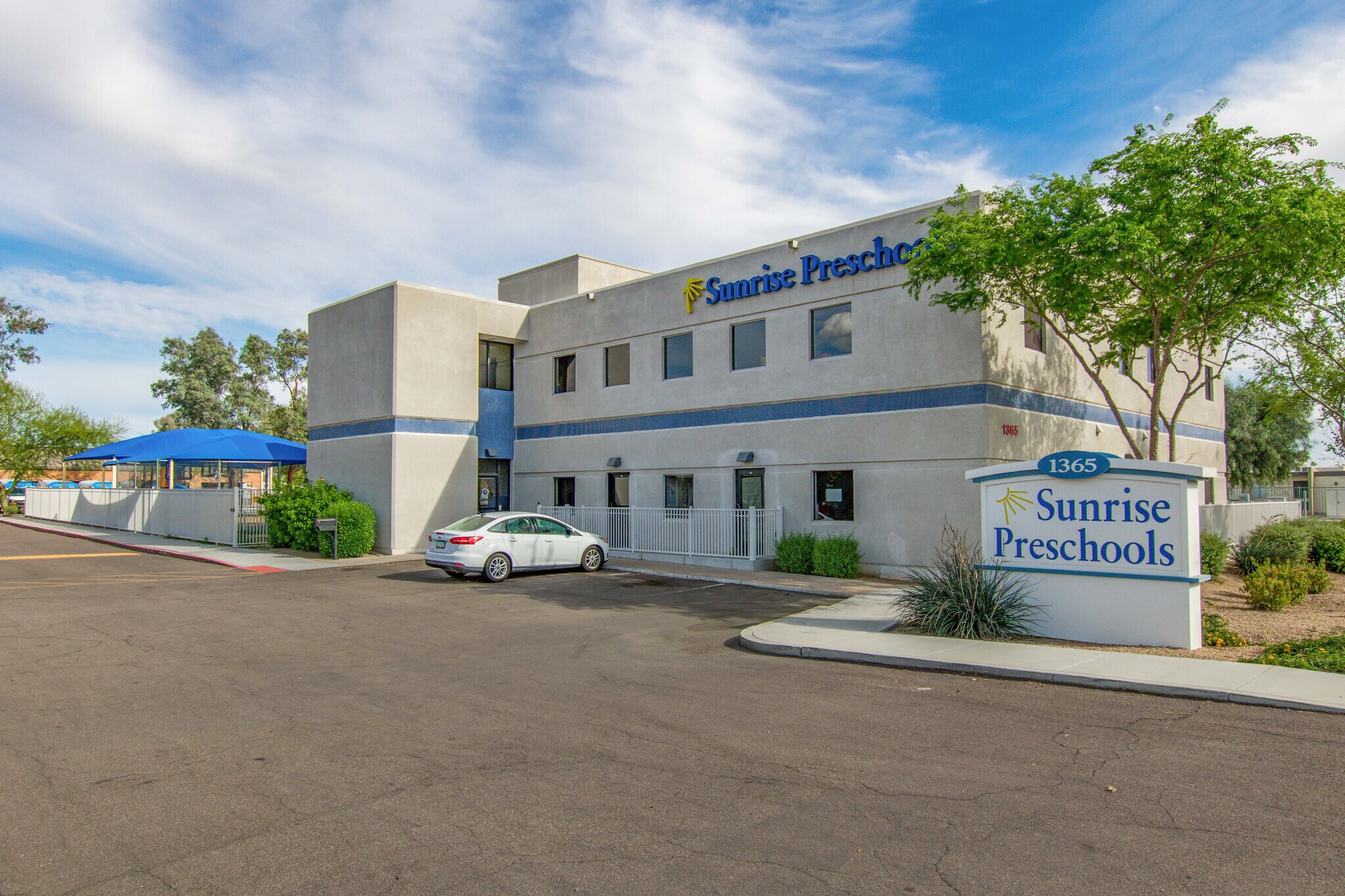 1365 S Gilbert Rd Mesa, AZ 85204 Retail Property for Sale on