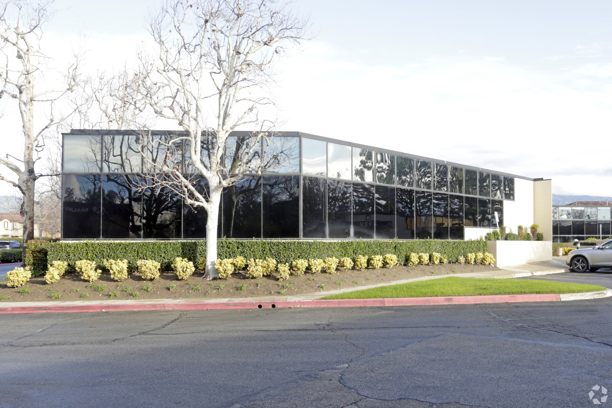 2910 Inland Empire Blvd, Ontario, CA for Rent