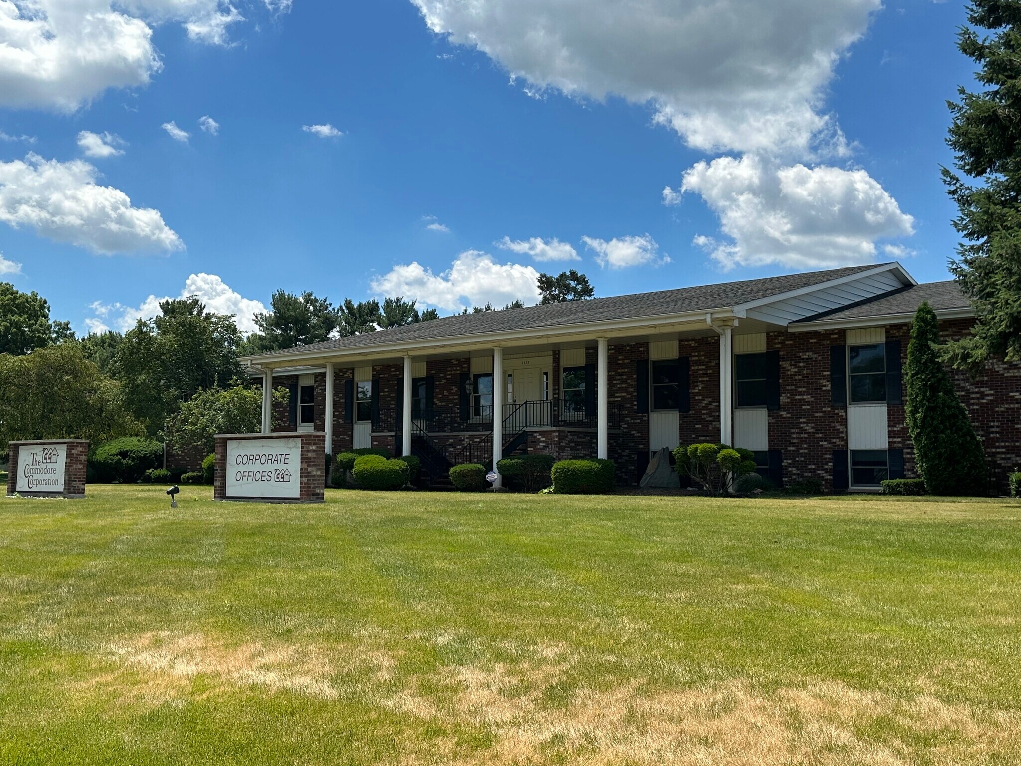 1423 Lincolnway E, Goshen, IN for Rent