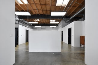 Los Angeles, CA Flex - 1738-1740 Cordova St